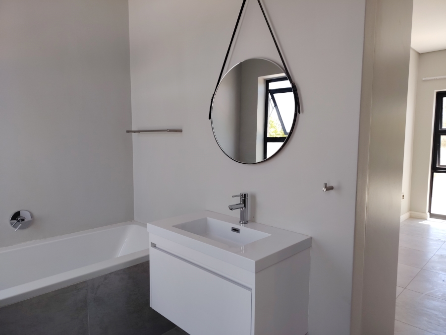 3 Bedroom Property for Sale in Croydon Western Cape